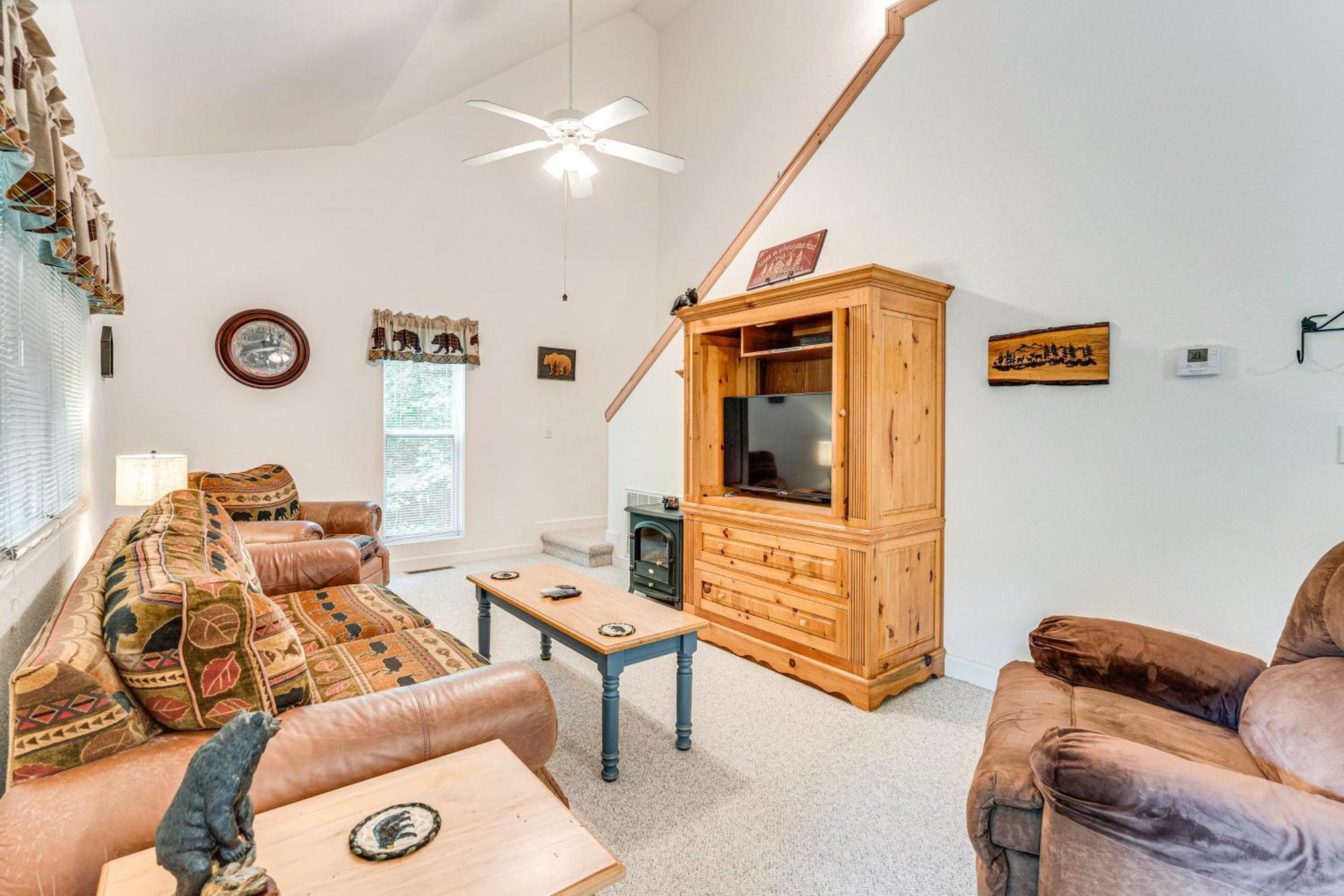 Secluded Cabin With Porch - 7 Miles To Lake Chatuge! Hayesville Extérieur photo