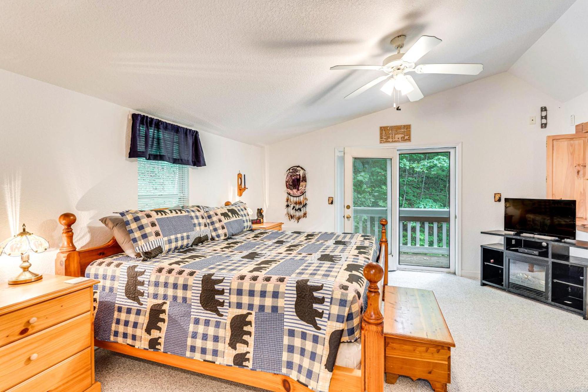 Secluded Cabin With Porch - 7 Miles To Lake Chatuge! Hayesville Extérieur photo